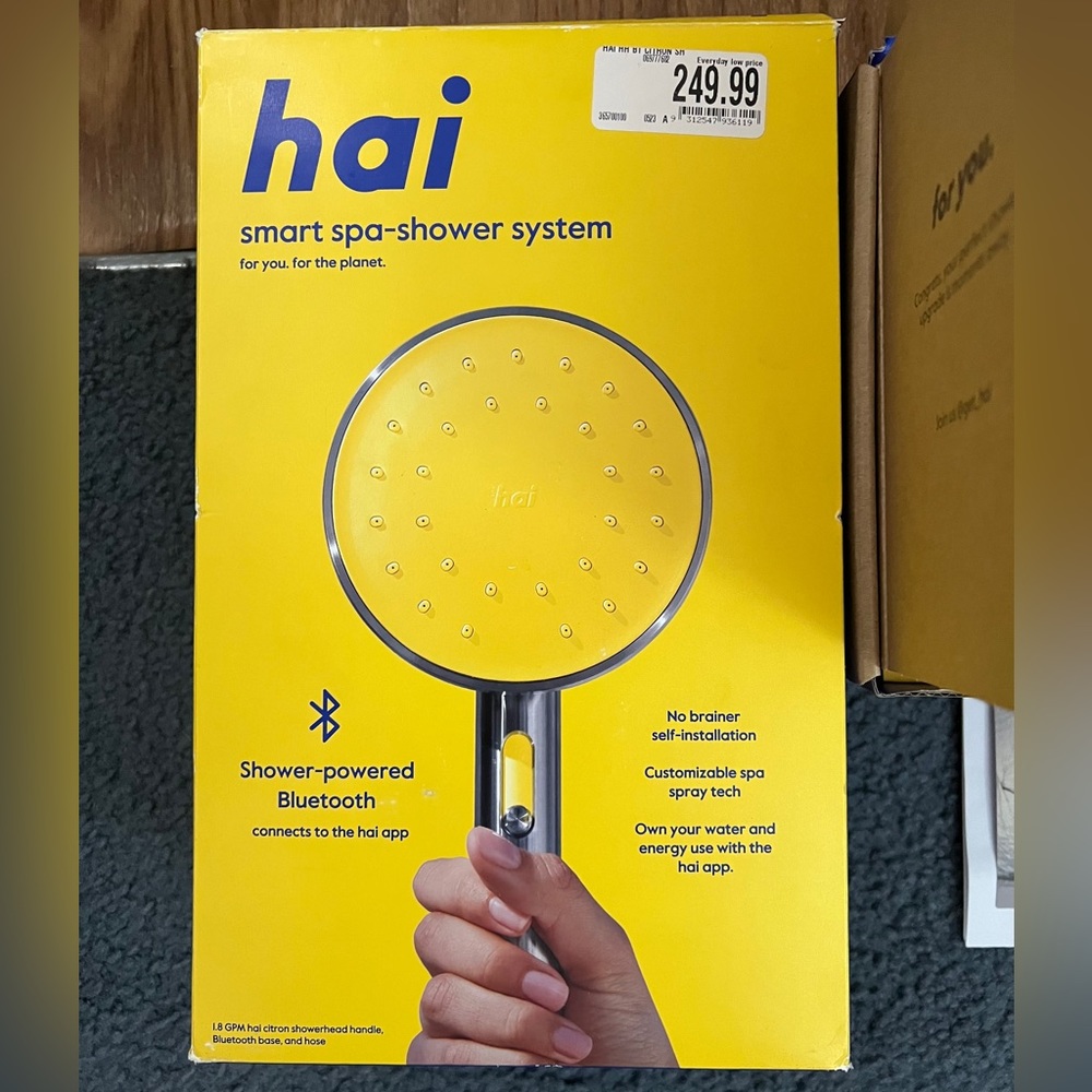 Hai Smart Showerhead in Citron
